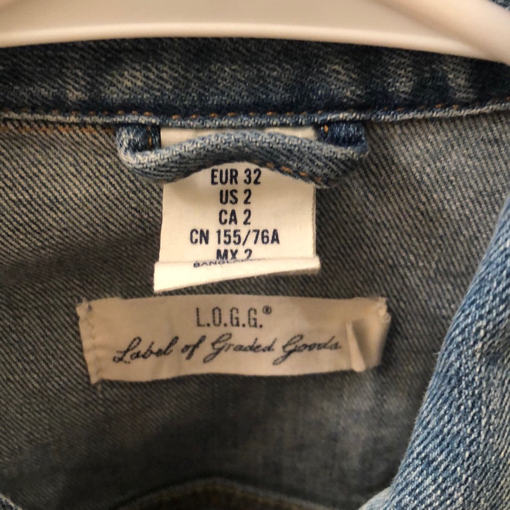 Denim jacket - Picture 2 of 3